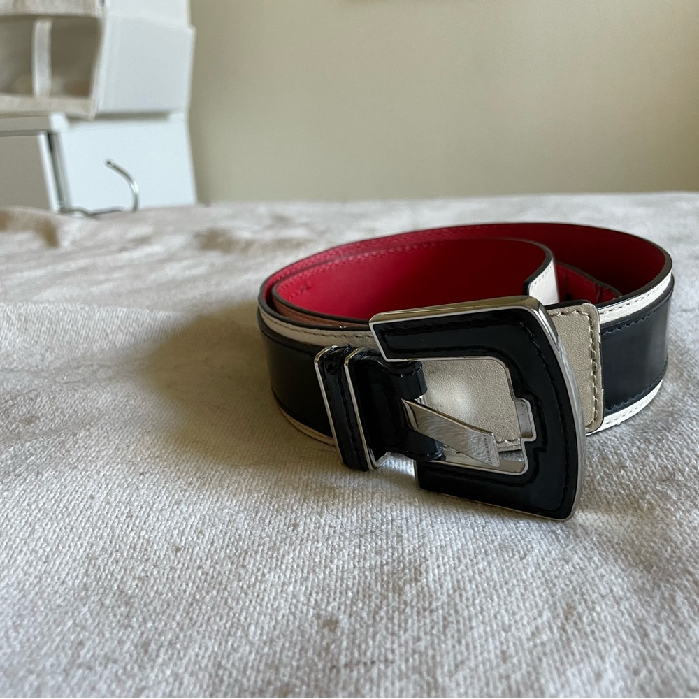 Karen Millen Black and Red retro  Buckle Belt. Size 1